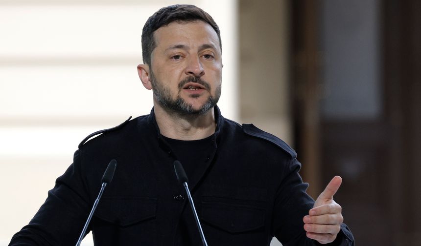 Zelenskiy: “15 Mayıs’ta Türkiye’de Putin’le Görüşeceğim”