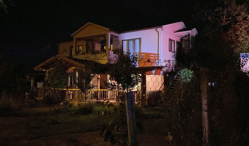 Aile içi kavgada ablasını ve eniştesini vurdu