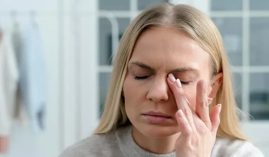 Göz Kuruluğu Nasıl Geçer? Sürekli Batma, Yanma ve Kızarıklık Neden Olur, Neler İyi Gelir?