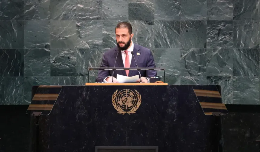 ABD, Suriye Cumhurbaşkanı Ahmed Şara’ya Uygulanan Yaptırımı Kaldırdı