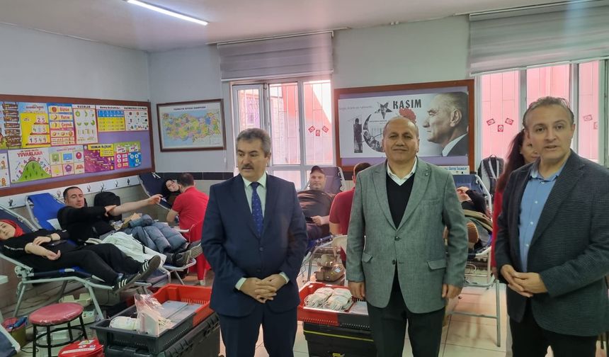 Müşerref Muzaffer Samda Okulu’ndan Rekor Kan Bağışı Kampanyası
