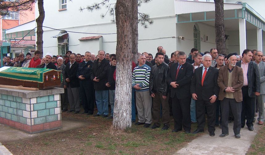 İnegöl'de Bugün Kimler Vefat Etti? | 13 Kasım 2025 Perşembe