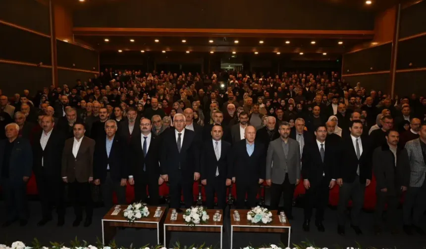 Alvarlı Efe Erzurum’da anıldı