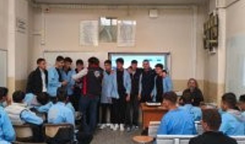 Bursa’da, öğrenciler elektronik atıklar konusunda bilgilendirildi