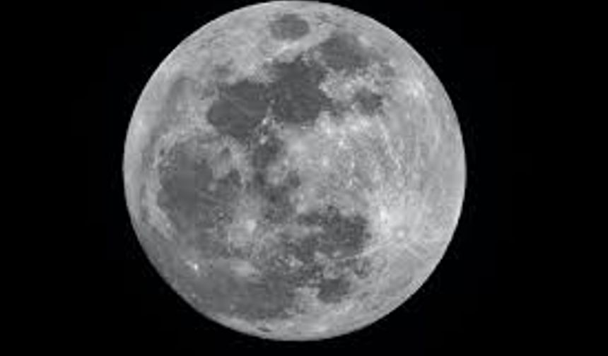 Ay’ın Karanlık Yüzünden Gelen Büyük Sürpriz! Çinli Bilim İnsanları Doğada Hiç Görülmemiş Bir Yapıyı Nasıl Keşfetti?