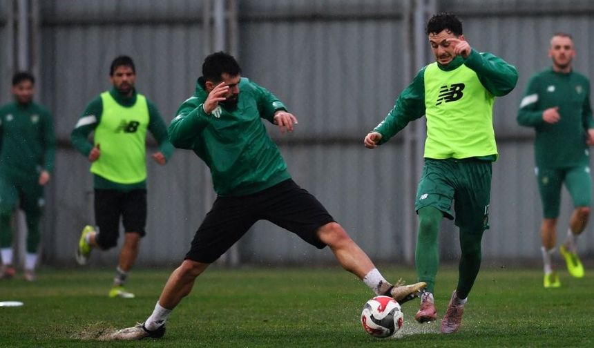 Bursaspor, Adanaspor Maçı Hazırlıklarını Sürdürüyor