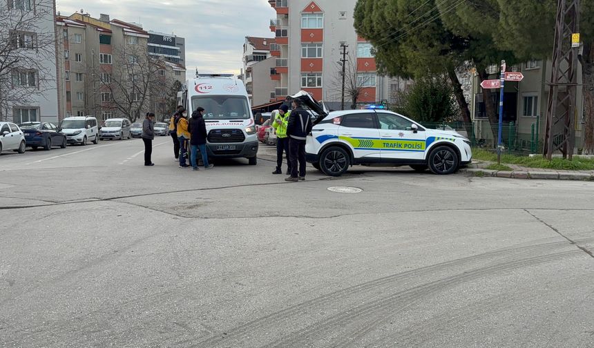 Edirne’de otomobil ile motosiklet çarpıştı! 1 yaralı