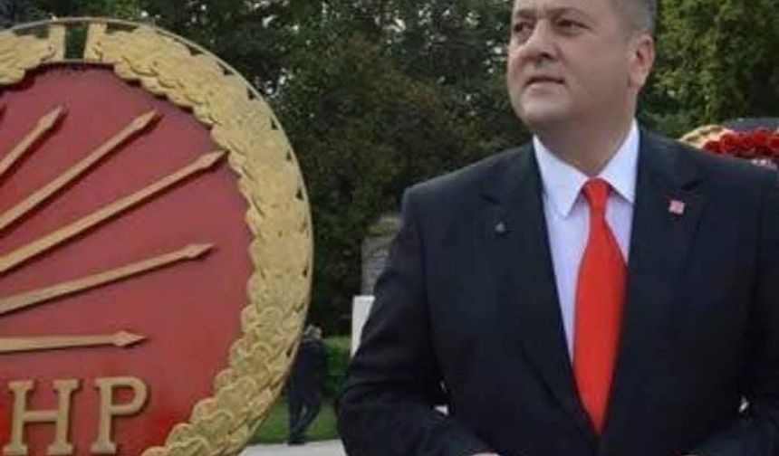 Eski CHP ilçe başkanı ofisinde ölü bulundu