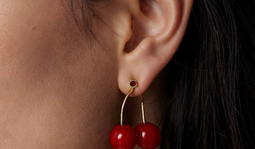 Gusül Alırken Küpe Deliklerine Su Ulaşmalı mı? Diyanet’ten Net Açıklama