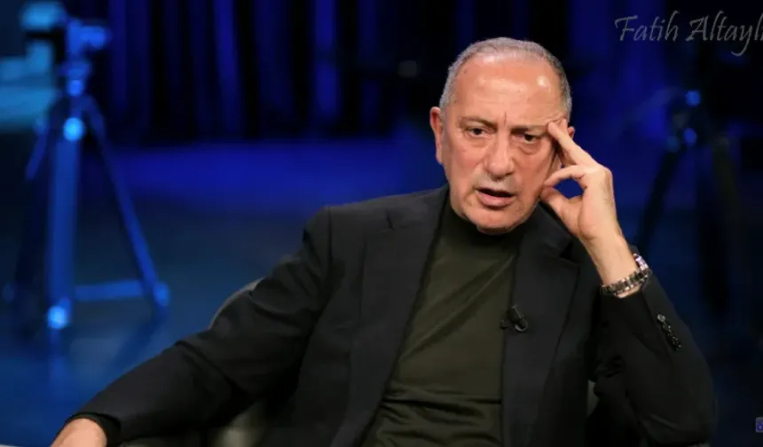 Tahliye Edilen Gazeteci Fatih Altaylı YouTube Yayınına Geri Döndü