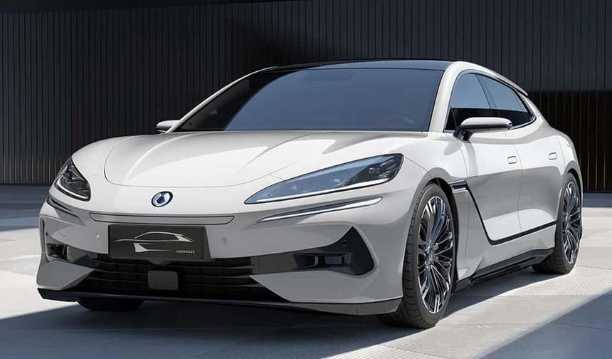 1.036 Km Menzil İddiası Gerçek Mi, BYD’nin Yeni Elektrikli Canavarı Denza Z9 GT Rakiplerini Geride Mi Bıraktı?