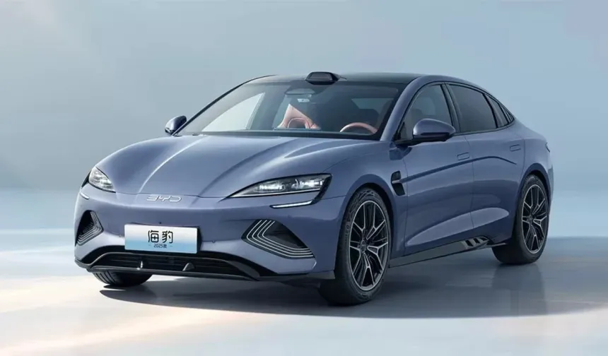 705 Km Menzilli Yeni Elektrikli Sedan Tanıtıldı! 9 Dakikada Şarj Olabiliyor