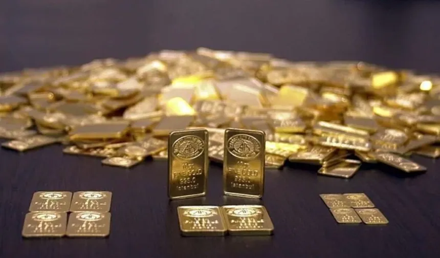 Altın Fiyatları Düşer Düşmez Kuyumcularda Yoğunluk Patladı! Talep Bir Anda Artınca Rafineriler Gece Gündüz Çalışmaya Baş