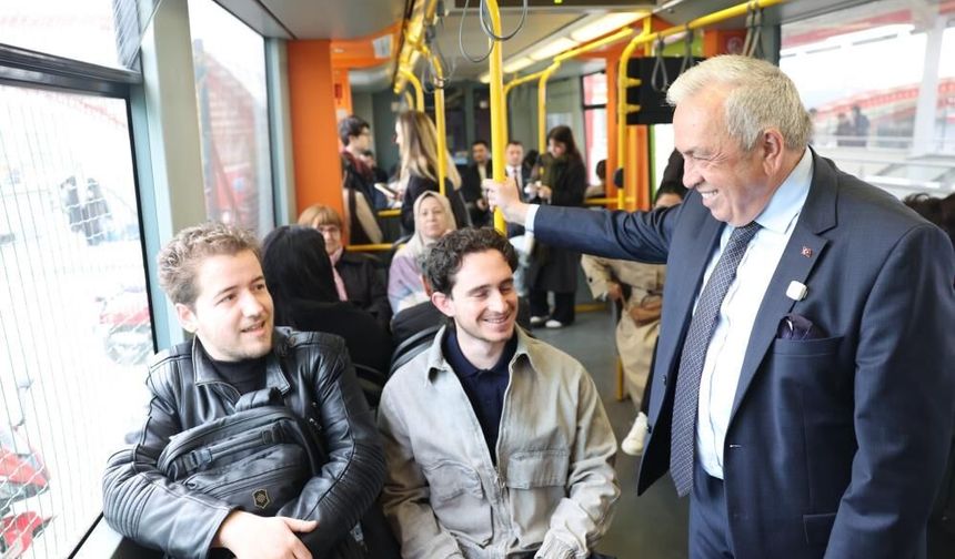 Başkan Özdemir’den mesai öncesi metro sürprizi!