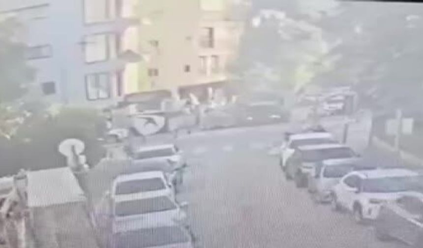 İran füzesinin Tel Aviv’e isabet ettiği anlar ortaya çıktı