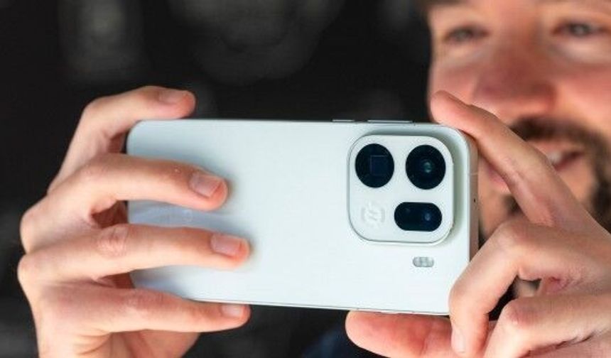 Oppo Find X10 Serisi Geliyor! 3 Adet 200 MP Kameralı Model Gündemde