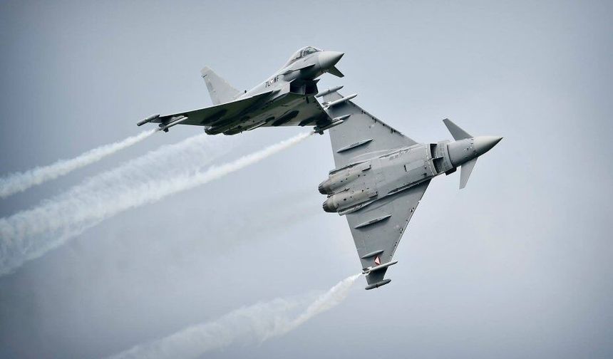 Türkiye ve İngiltere Arasında Eurofighter Anlaşmasında Yeni Adım! Teknik ve Lojistik Destek Sözleşmesi İmzalandı, İlk Uç
