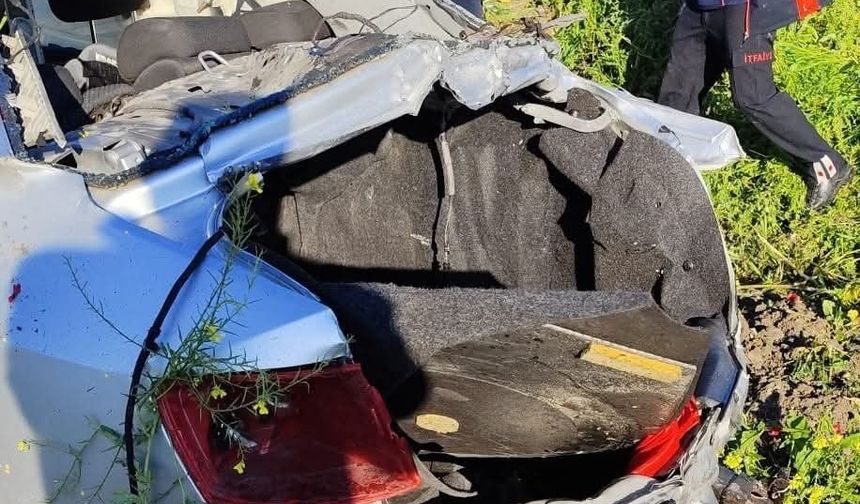 Sabah mesaiye giderken kaza yapan genç kadın hayatını kaybettı