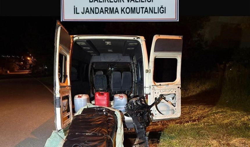 Edremit'te 1 organizatör tutuklandı, 31 düzensiz göçmen yakalandı