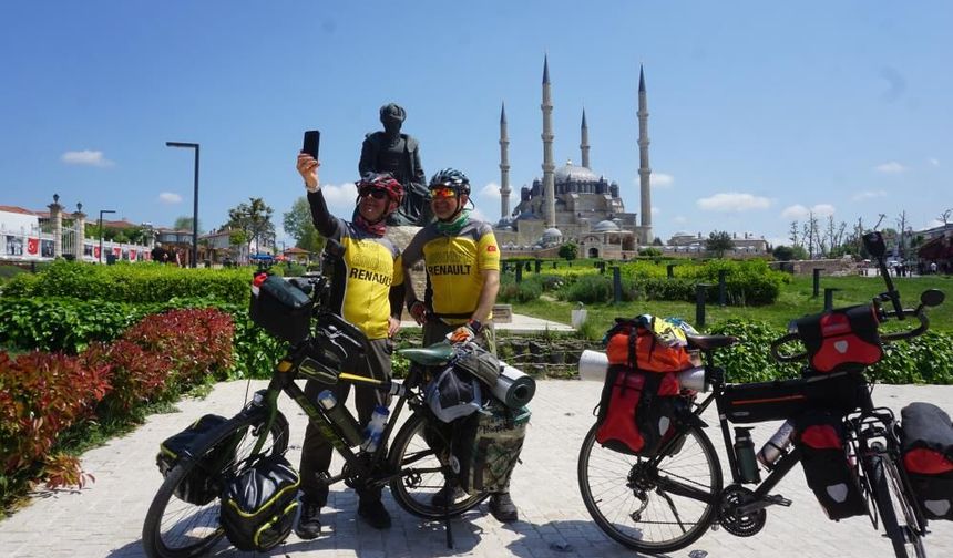 Emekli oldular, hayallerinin peşine düştüler! Bursa’dan Edirne’ye pedal çevirdiler