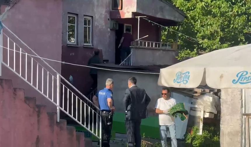 Emniyet mensubu evinde ölü bulundu