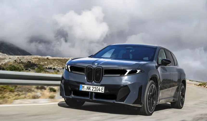 Yeni BMW iX3 Menzil Rekoruna Koştu! Tek Şarjla 1.030 Kilometre Yol Aldı