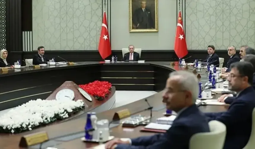 MGK Bugün Toplanıyor: Gündemde Neler Var?