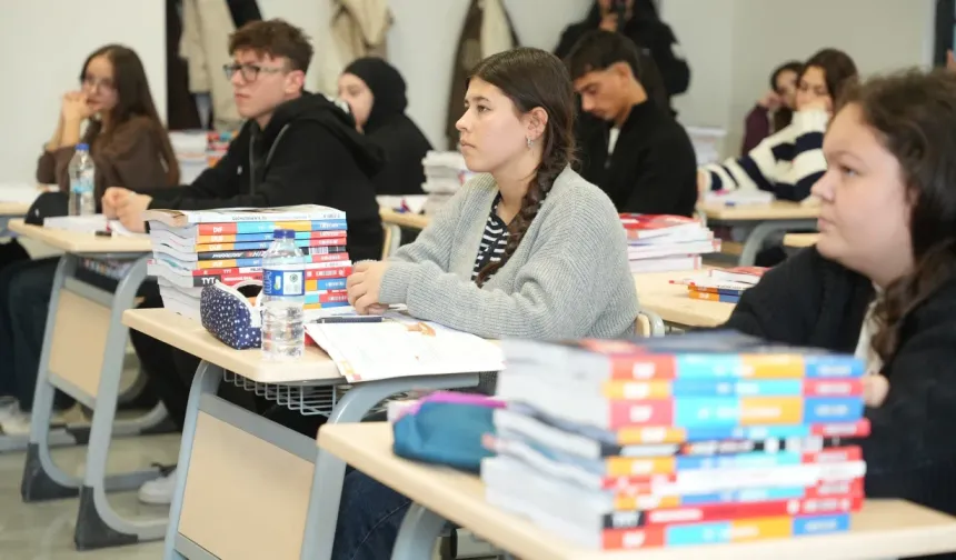 Yenişehir’de üniversite hazırlık kurslarında yeni dönem başladı