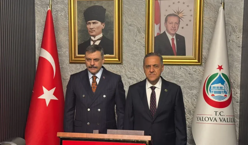 İçişleri Bakanı Mustafa Çiftçi Yalova Valiliği’ni ziyaret etti