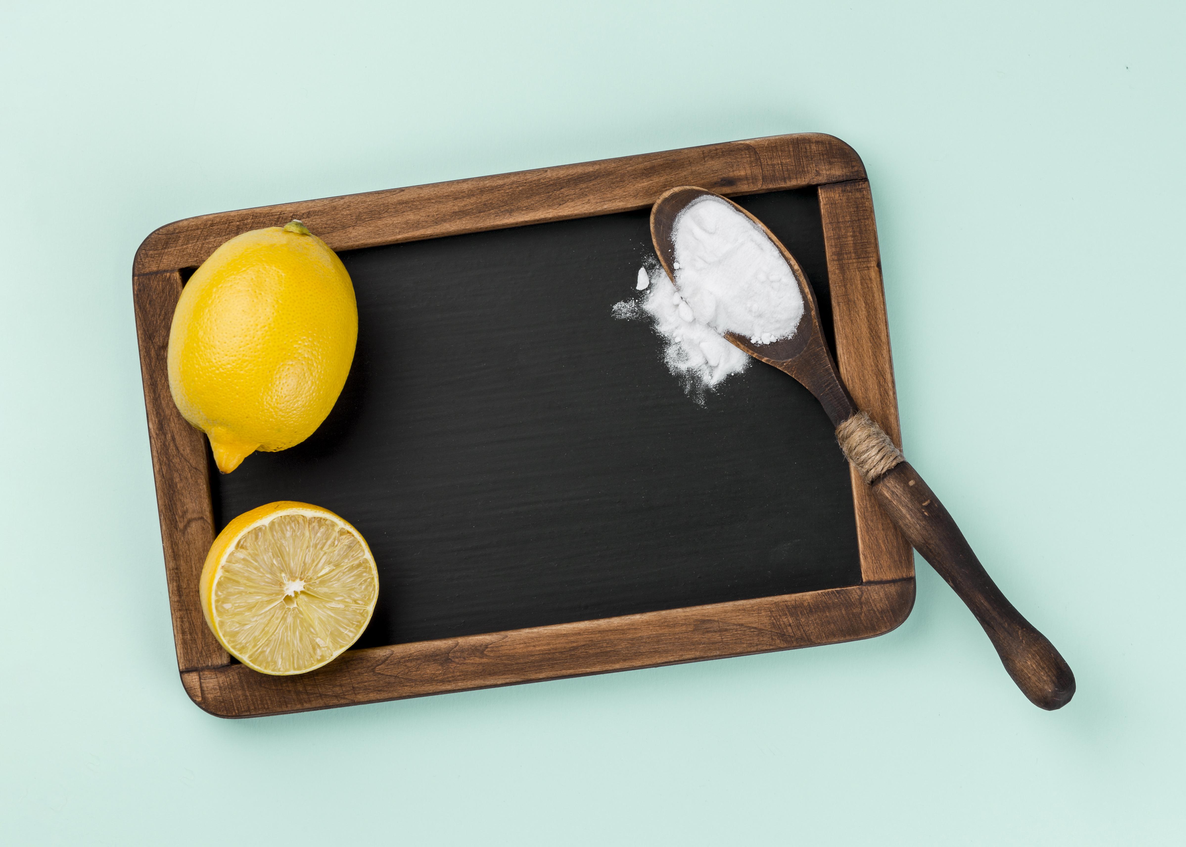 eco-cleaning-lemon-baking-soda-product-copy-space
