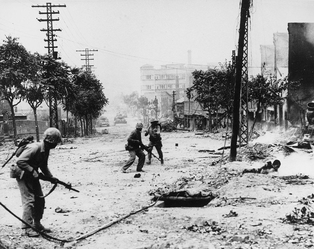 1024px-KoreanWar_recover_Seoul