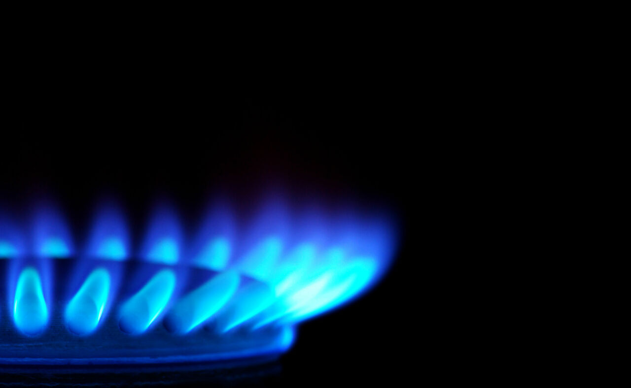 gas-dark-background