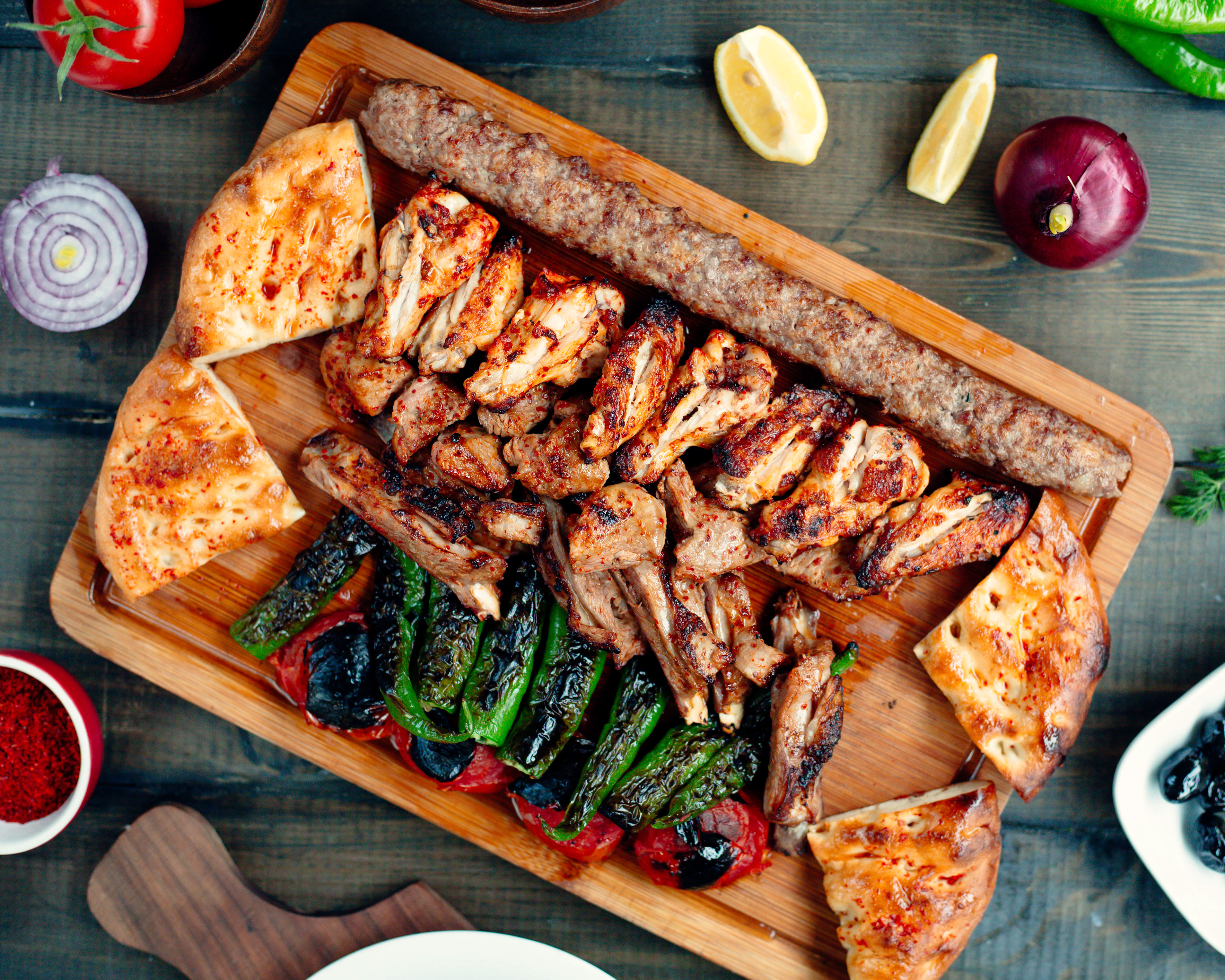 kebab-platter-with-grilled-chicken-lula-kebab-ribs-kebab-grilled-peppers