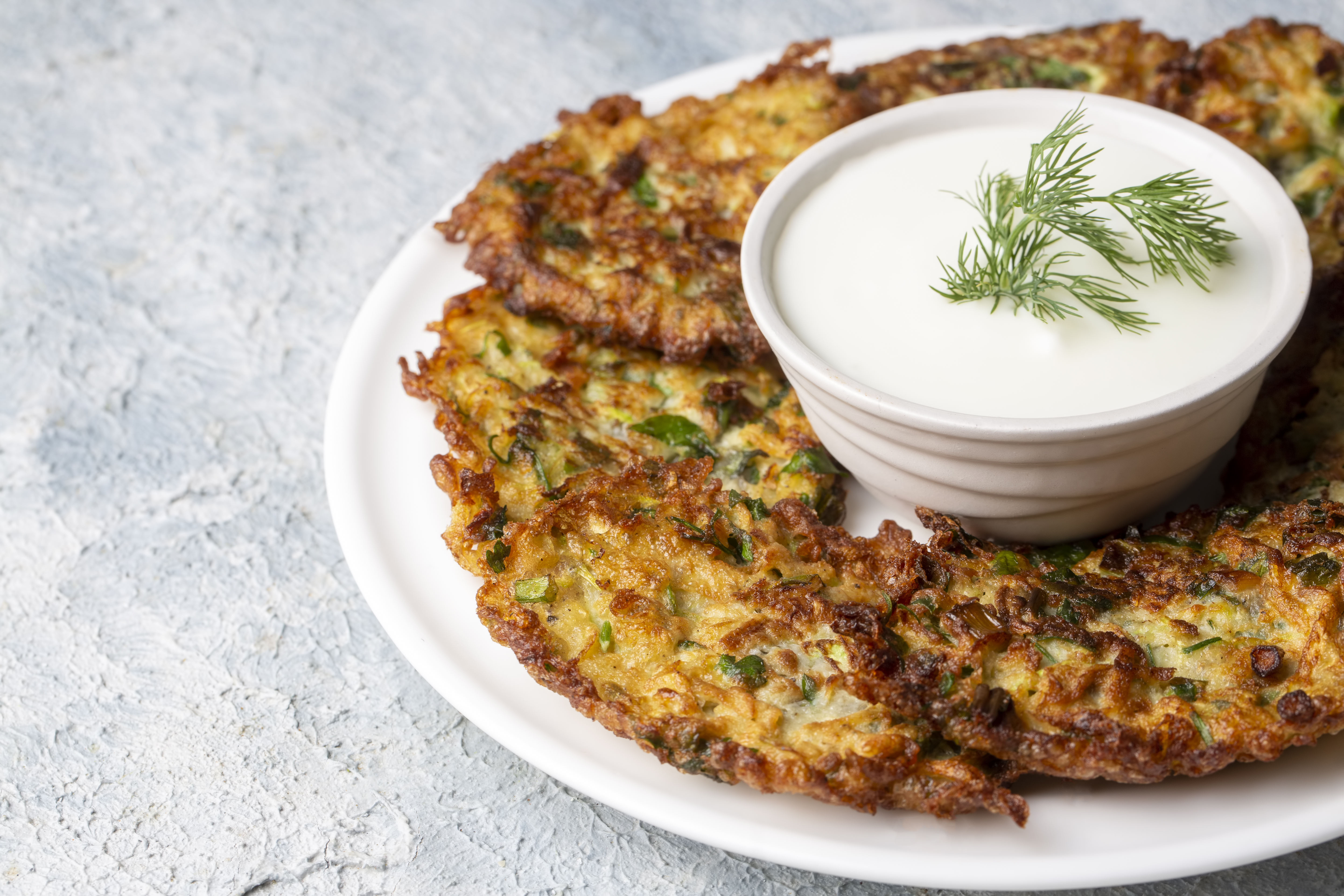 mucver-traditional-turkish-zuccini-mucver-mucver-is-turkish-fritter-pancake-made-from-grated-zucchini