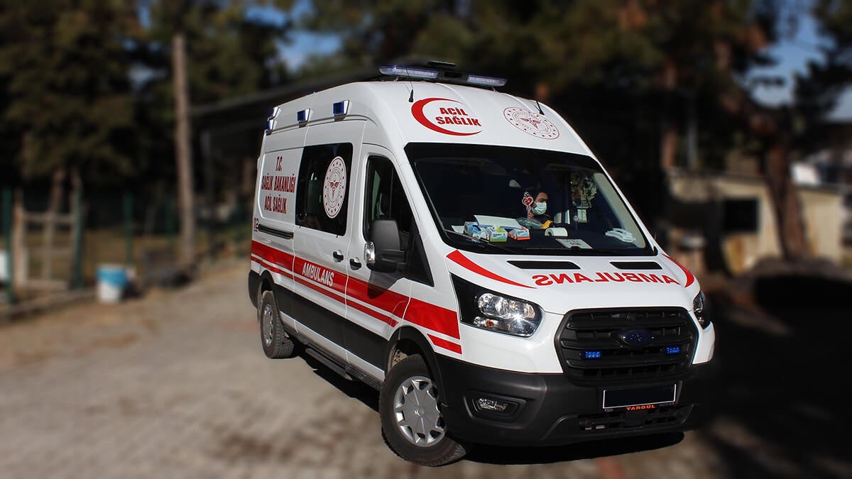 ambulans-1320