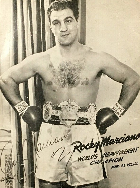 Rocky_Marciano_Postcard_1953