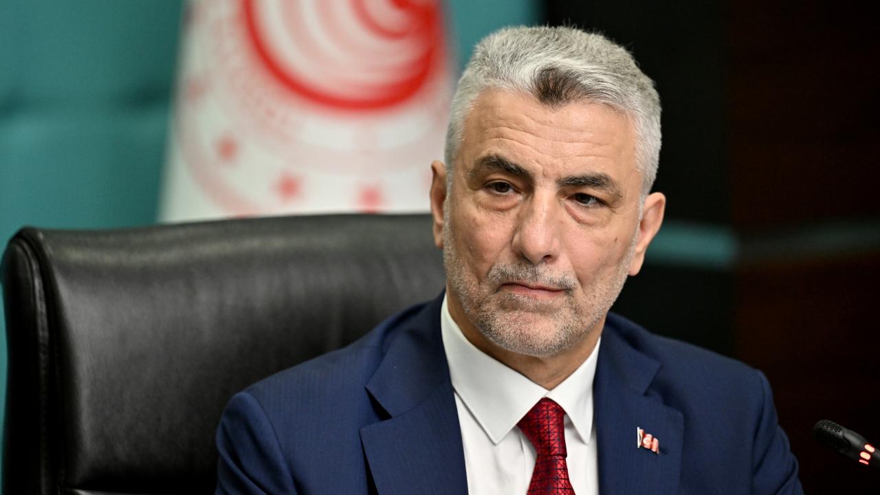 Ticaret Bakanı Ömer Bolat'dan marketlere sert uyarı