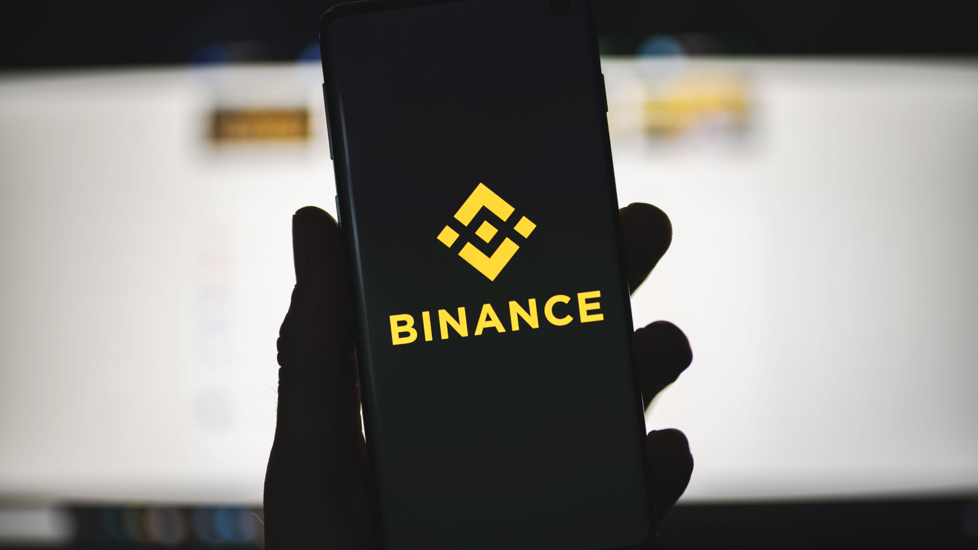 Binance-8-1