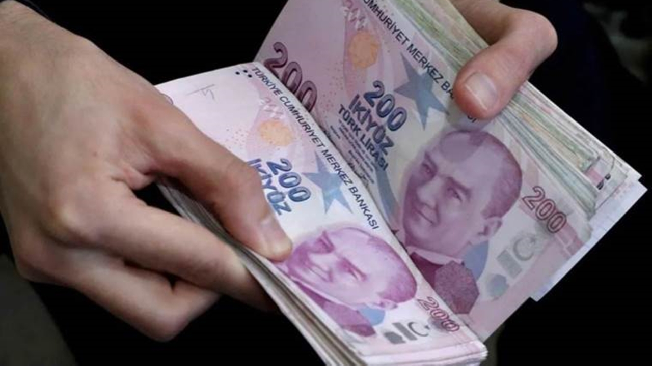 Bankacılık sektöründe büyük Mevduat artışı ve Faiz yükselişi