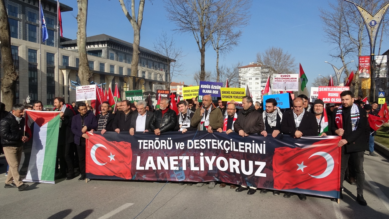 Şehitlere Rahmet, Gazze'ye Destek yürüyüşü düzenlendi