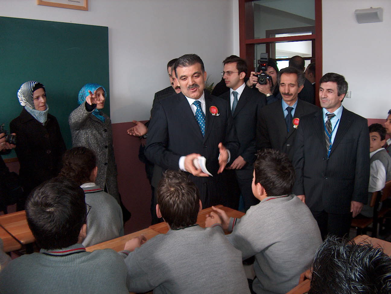 Abdullah Gul Inegolde Okul Acilisi (9)