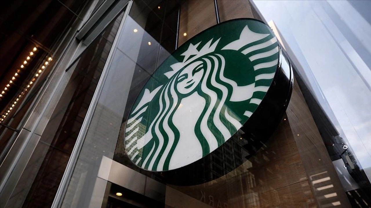 Starbucks'ın Piyasa değeri 20 günde 12 Milyar Dolar geriledi
