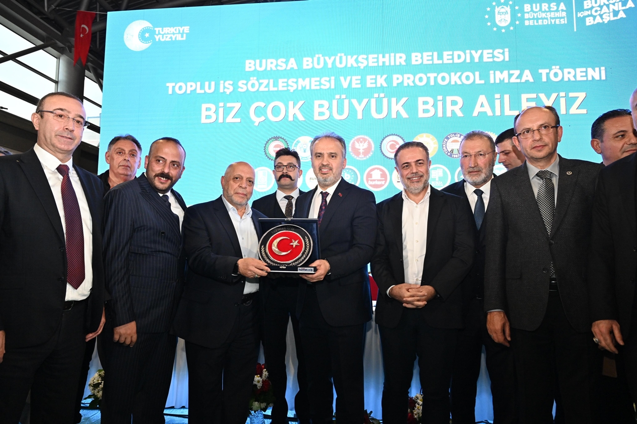 Bursa Büyükşehir Belediyesi işçilerinde zam sevinci - Genç Gazete