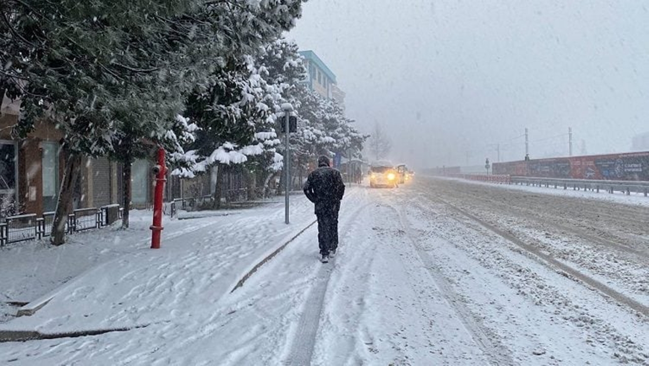 Beklenen kar geliyor! Meteoroloji tarih verdi