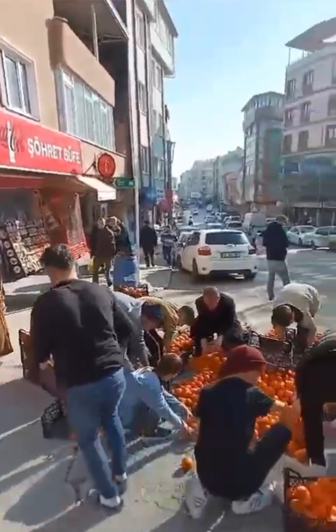 Genç Gazete Bursa Mandalina Yola Döküldü (1)