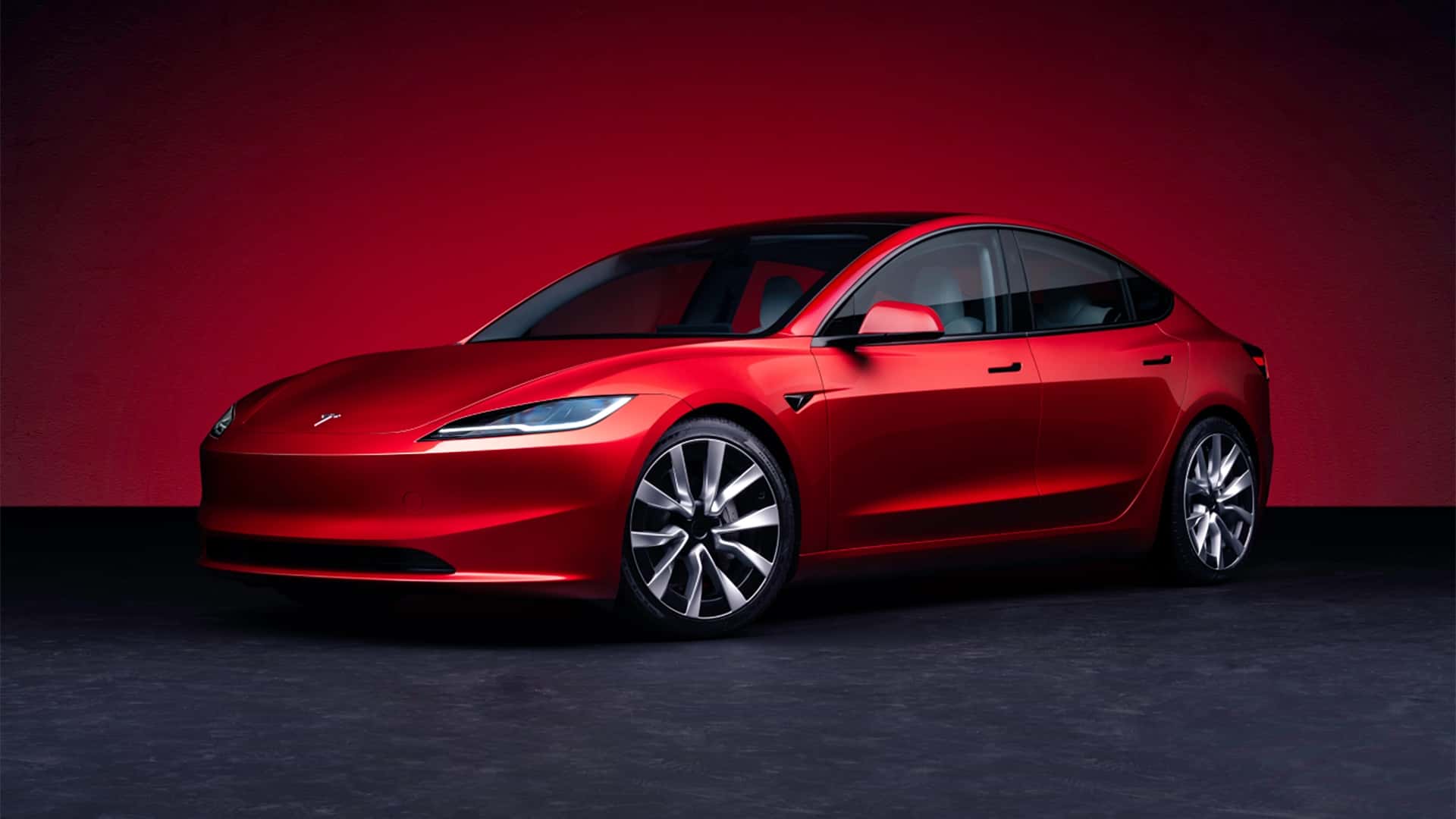 Genç Gazete Yenilenen Tesla Model 3 Tanıtıldı!
