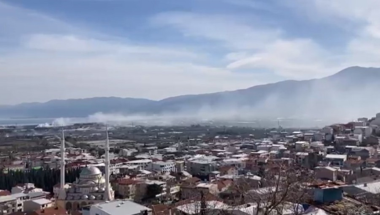 Bursa'da Yükselen Dumanlar Panik Yarattı 01