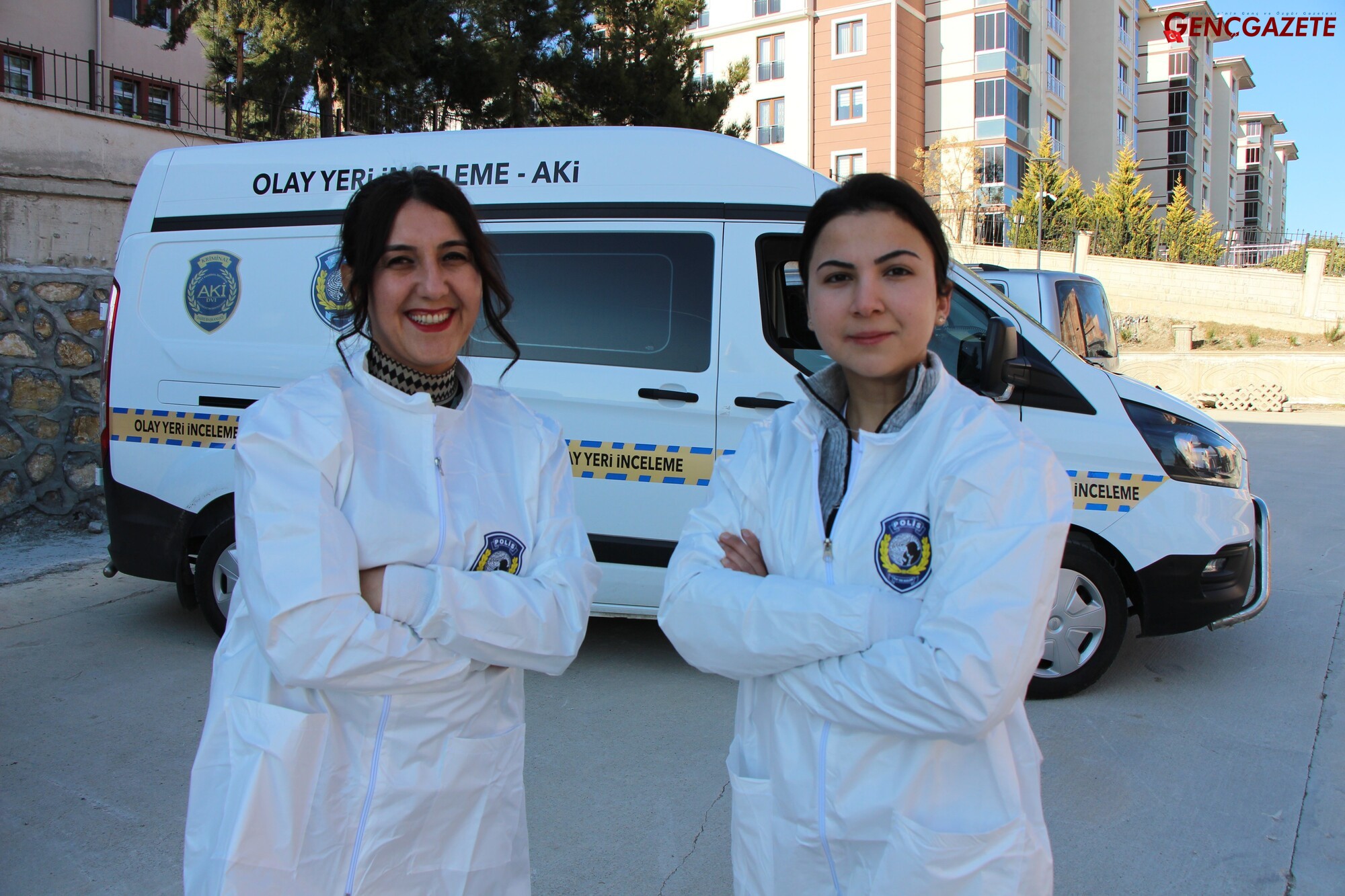 Genç Gazete Delil Avcısı Kadın Polisleri Hatice Ve Güllü'nün Başarısı (4)