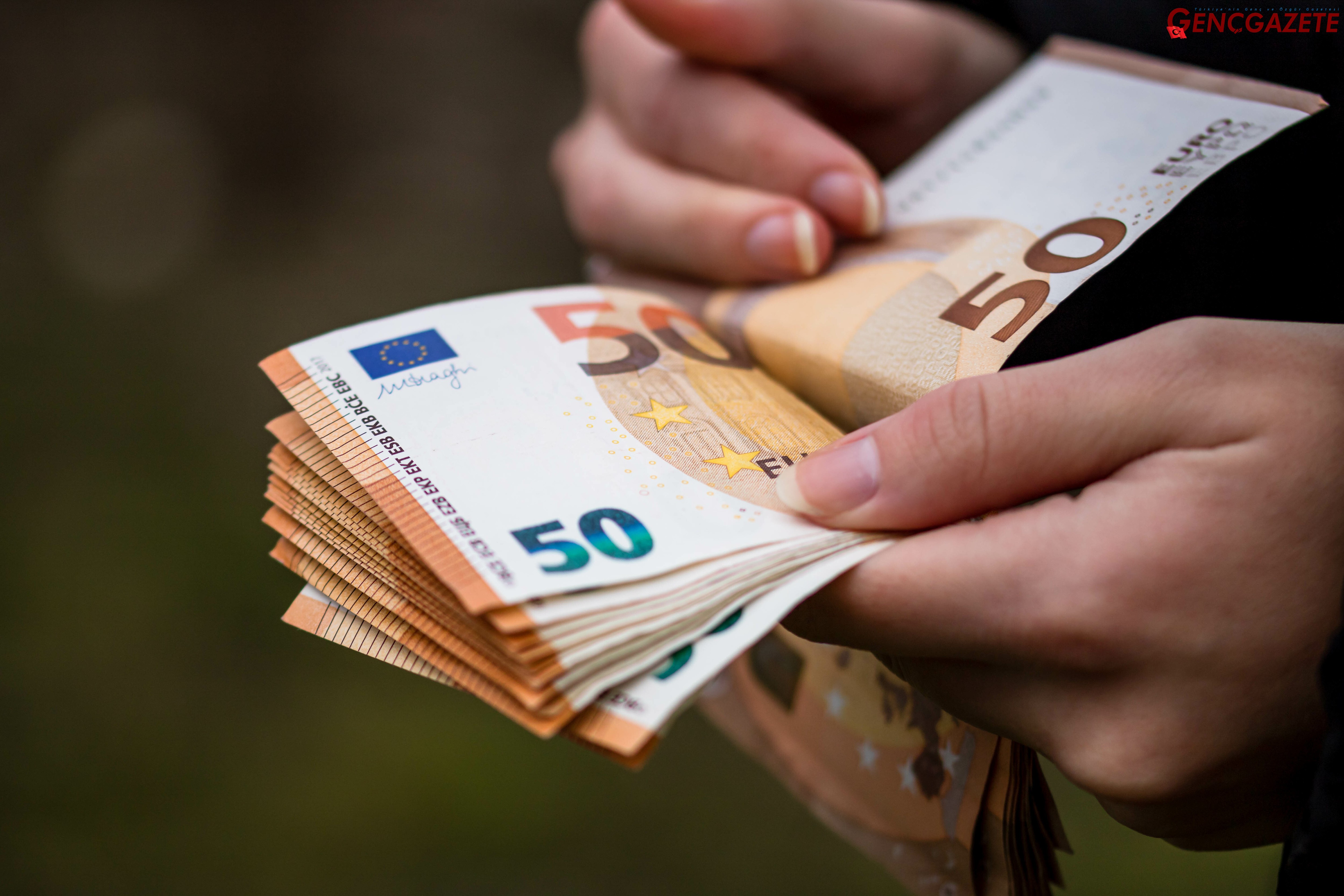 Genç Gazete Euro Avı Başladı! Türkiye Genelinde 'Para Dedektifleri' Heyecanı Sardı (1)