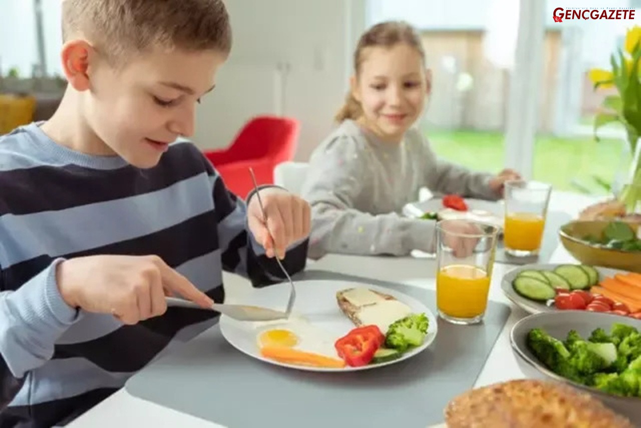 Okul Çağında Kahvaltı Altın Değerinde